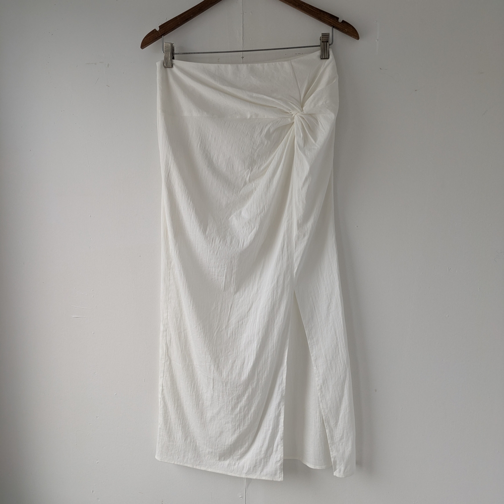Sophie Rue NWT White Ruched Midi Skirt with Front Slit Size Medium